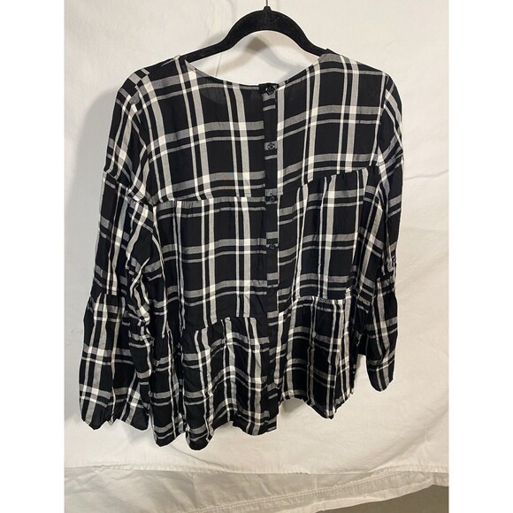 A.N.A. Boho Top Womens Sz Med Black Plaid Rayon Wide Sleeve Tiered Peplum Button - Picture 5 of 5